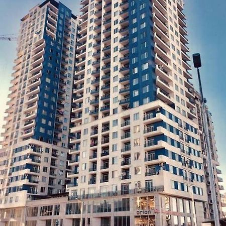 Luxure Apartments Batumi Exterior photo