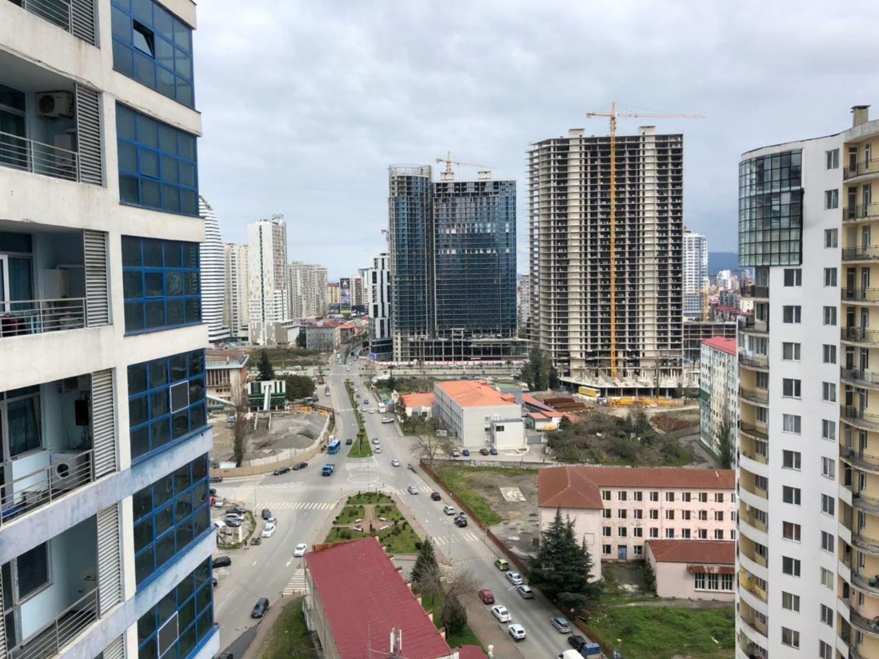 Luxure Apartments Batumi Exterior photo